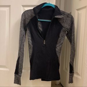 Lululemon size 2 quarter zip WORN TWICE!!